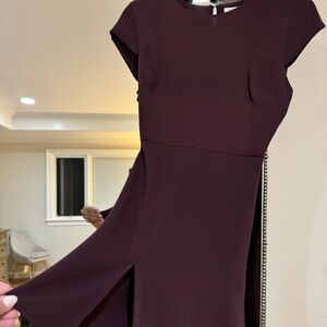 Babaton | Backless Dress w/slit - Burgundy